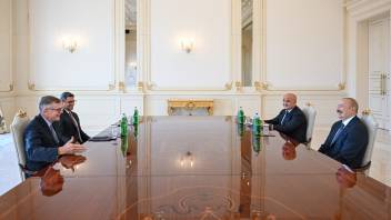 Ilham Aliyev received Chairman and CEO of Neuberger Berman