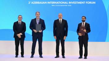 Documents signed as part of 2nd Azerbaijan International Investment Forum exchanged
