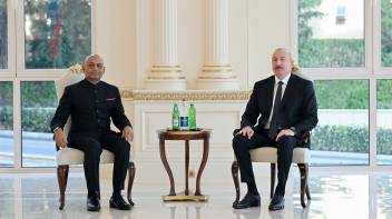 Ilham Aliyev received newly appointed Indian ambassador to Azerbaijan
