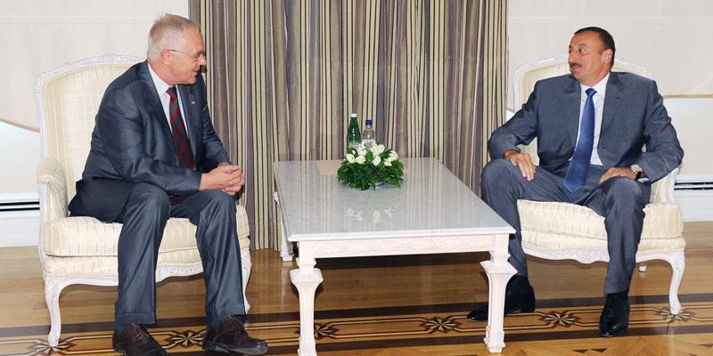 Ilham Aliyev received the outgoing Norwegian Ambassador