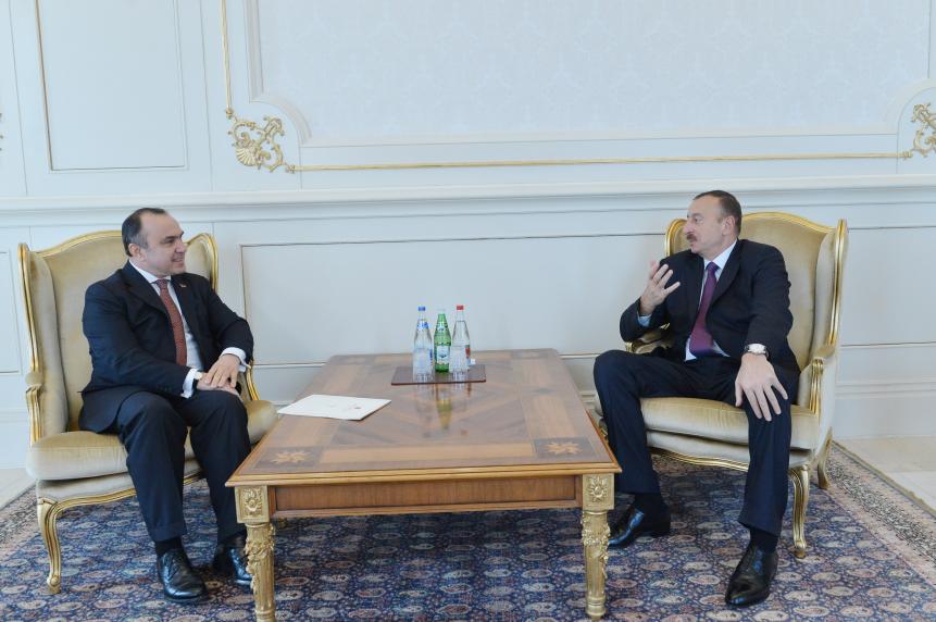 Ilham Aliyev has received the credentials of the newly-appointed Albanian ambassador to Azerbaijan