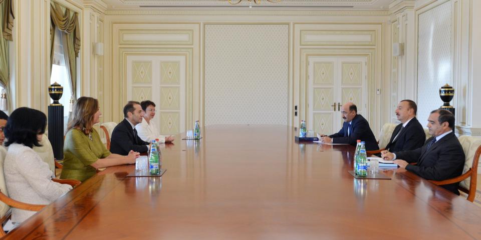 Ilham Aliyev received the President of the Conference of European National Libraries and the Vice-President of the Assembly of Eurasian Libraries