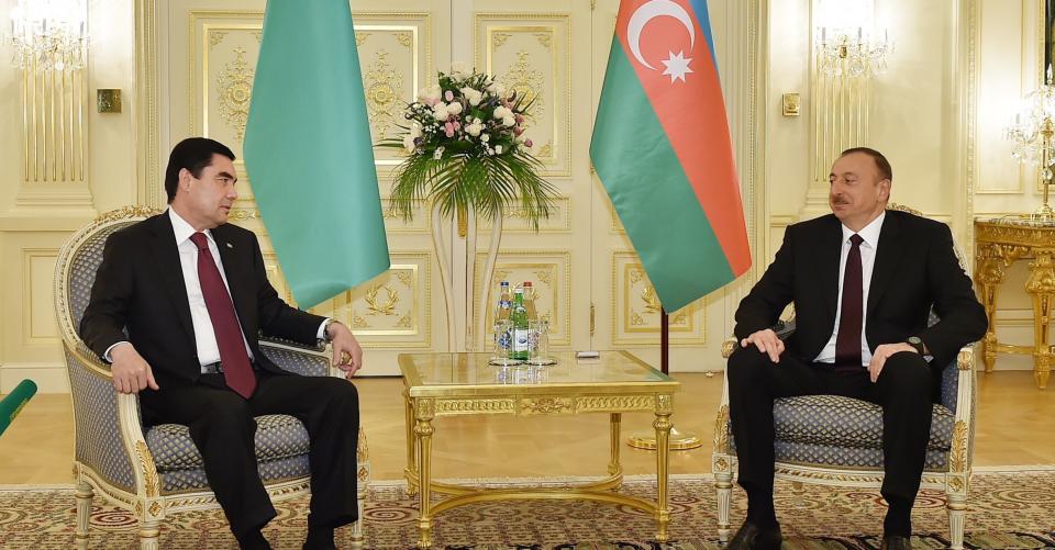 Ilham Aliyev met with President of Turkmenistan Gurbanguly Berdimuhamedov