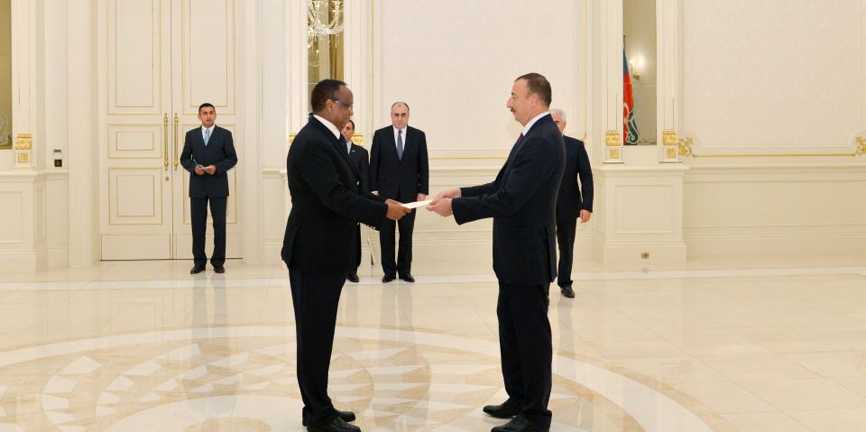 Ilham Aliyev has received the credentials of the newly-appointed ambassador of Djibouti to Azerbaijan