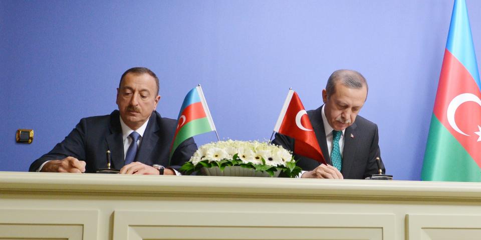 Documents have been signed between the governments of Azerbaijan and Turkey