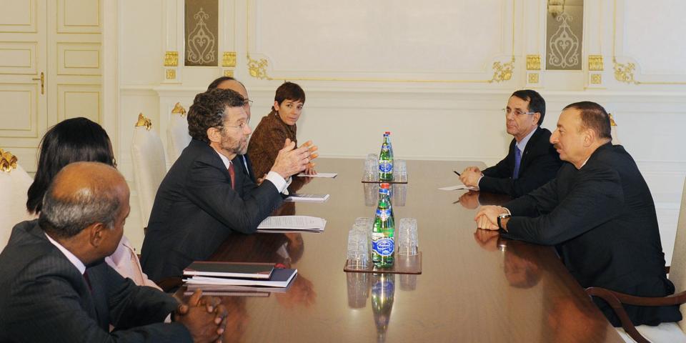 Ilham Aliyev received a delegation led by the Director of the World Bank's strategy and operations, Theodore Ahlers