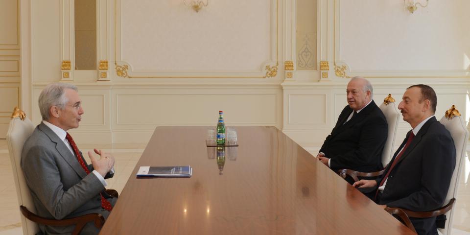 Ilham Aliyev received the Director General and Chief Executive Officer of the International Air Transport Association (IATA), Tony Tyler