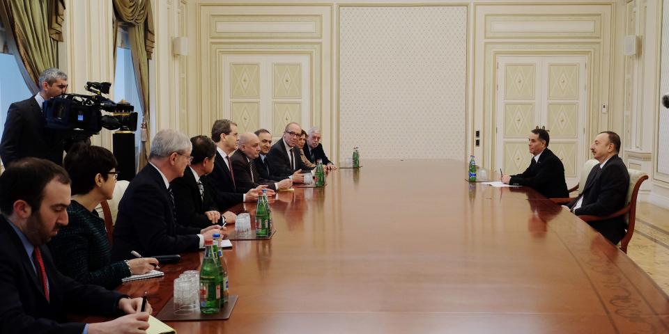 Ilham Aliyev received a delegation led by the Executive Director of the American Jewish Committee