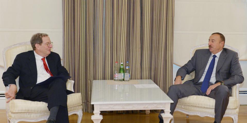 Ilham Aliyev received the U.S. ambassador to Azerbaijan