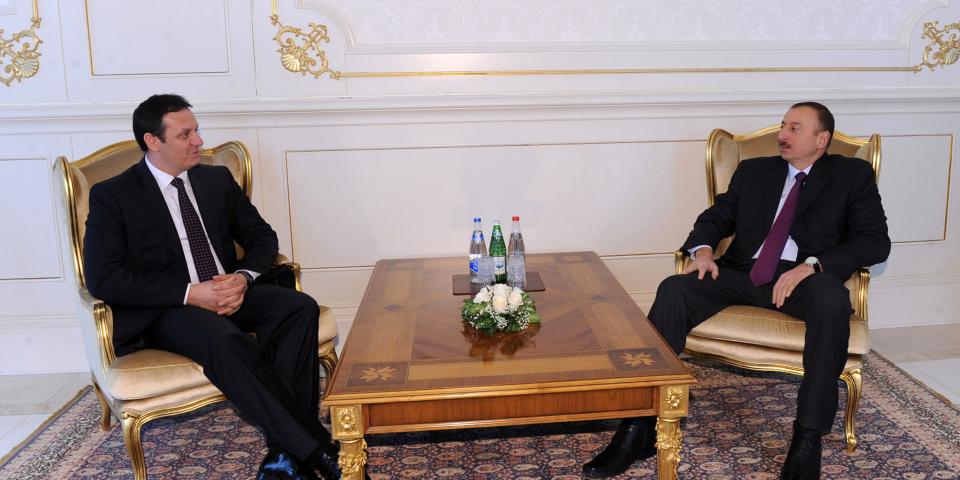 Ilham Aliyev accepted the credentials of Albanian Ambassador to Azerbaijan