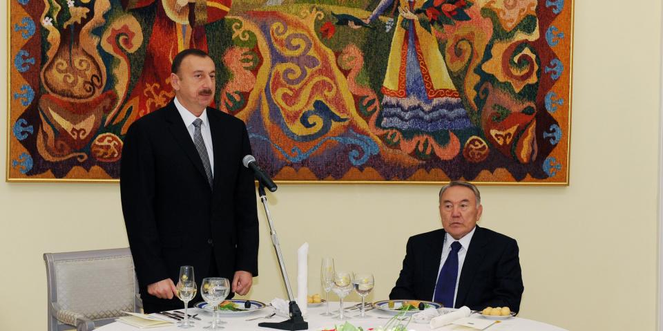 Official dinner reception hosted in honor of Ilham Aliyev