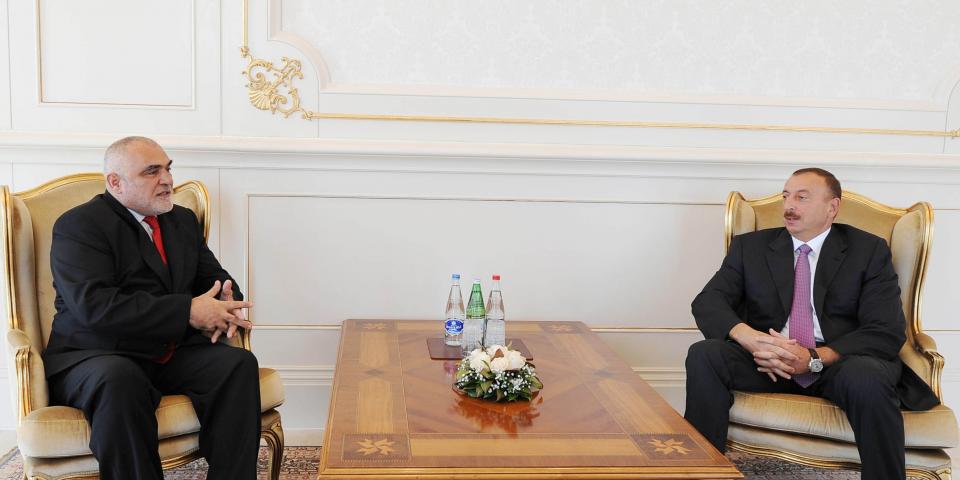 Ilham Aliyev received the outgoing Ambassador of Romania to Azerbaijan