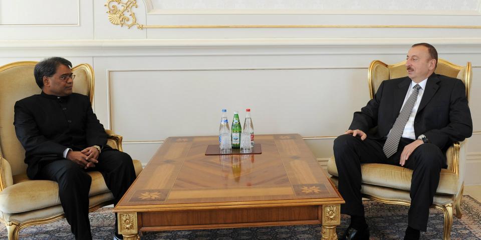 Ilham Aliyev accepted the credentials of the newly-appointed Ambassador of India to Azerbaijan