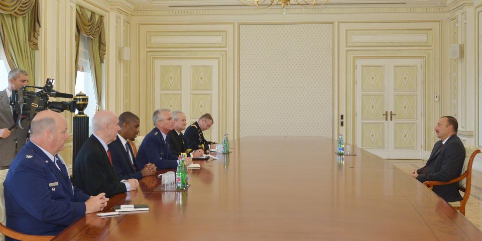 Ilham Aliyev received a delegation led by the Commander of the United States Transportation Command