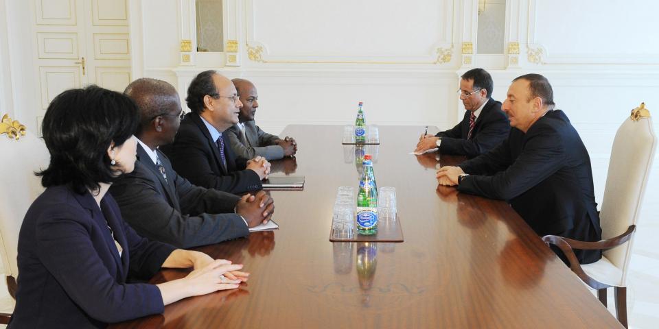 Ilham Aliyev received the former and the new World Bank Regional Director for the South Caucasus