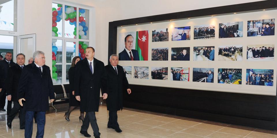 Ilham Aliyev reviewed a newly reconstructed building of the passenger terminal of the Horadiz Railway Station