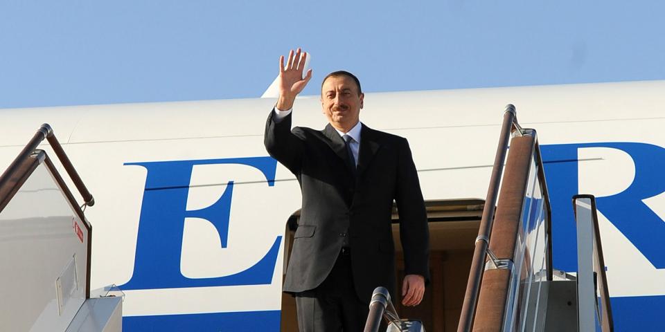 Ilham Aliyev left for the Czech Republic on a state visit