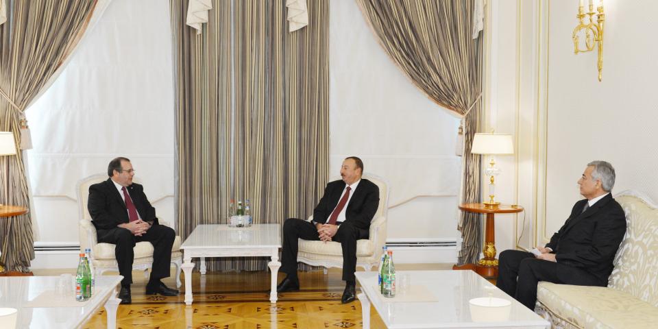 Ilham Aliyev received Secretary General of the International Shooting Sport Federation Franz Schreiber