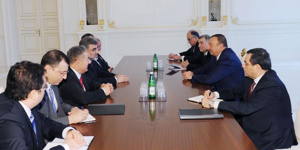 Ilham Aliyev received a delegation led by Taner Yildiz, Minister of Energy and Natural Resources of Turkey