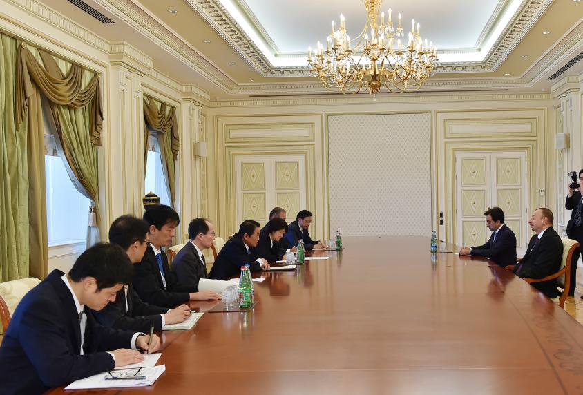 Ilham Aliyev received a delegation led by the Japanese Deputy Prime Minister