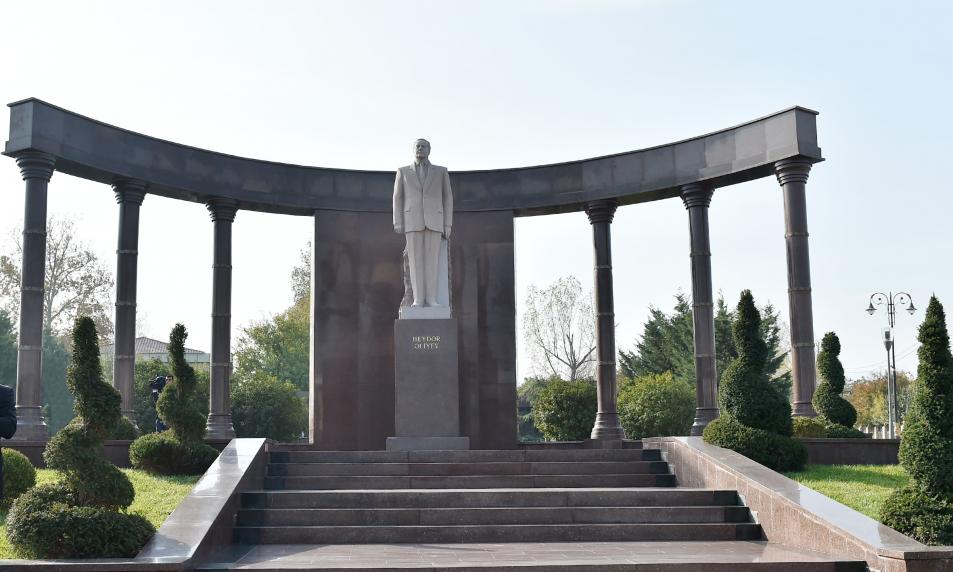 Ilham Aliyev arrived in Shamkir District on a visit