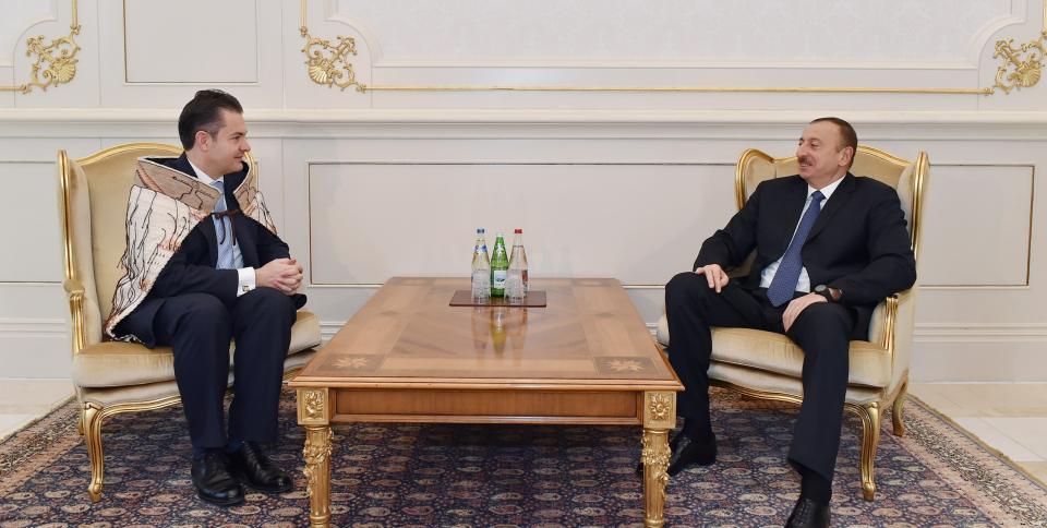 Ilham Aliyev received the credentials of the newly-appointed Ambassador of New Zealand