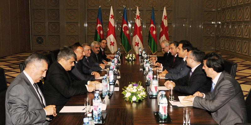 Presidents of Azerbaijan and Georgia held a meeting in presence of delegations