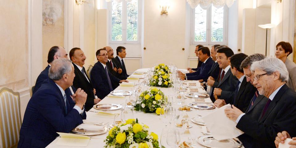 Dinner reception was hosted on behalf of Italian Premier Matteo Renzi in honor of President of Azerbaijan Ilham Aliyev