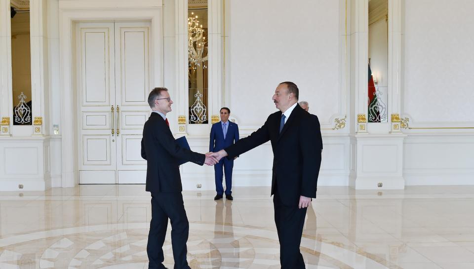 Ilham Aliyev received credentials of incoming German ambassador