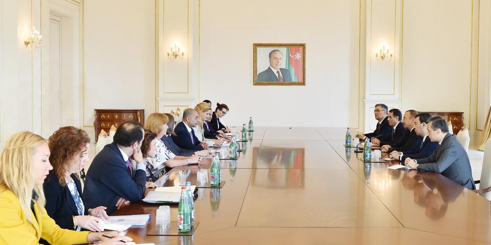 Ilham Aliyev received delegation of EU-Azerbaijan Parliamentary Cooperation Committee