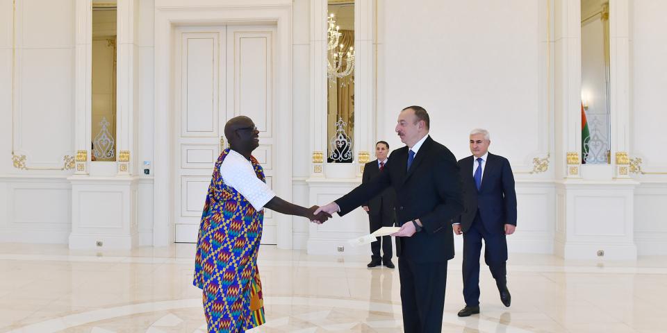 Ilham Aliyev received credentials of incoming Ghanaian Ambassador