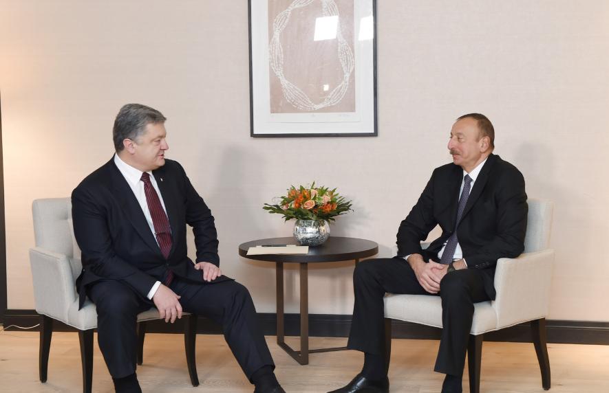 Ilham Aliyev met with Ukrainian President Petro Poroshenko