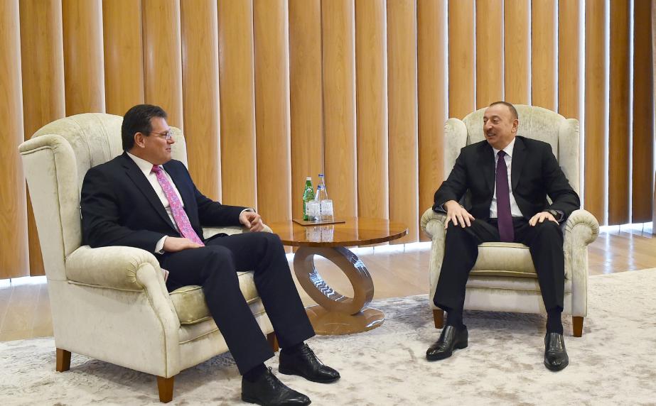 Ilham Aliyev met with European Commission Vice-President for Energy Union