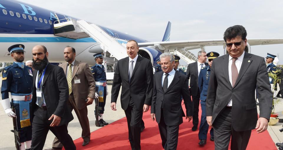 Ilham Aliyev arrived in Pakistan for a visit