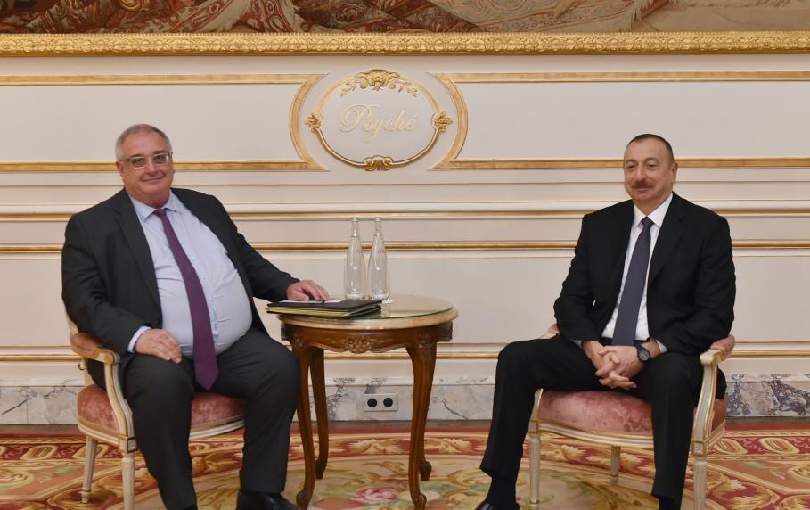 Ilham Aliyev met with Chairman and Chief Executive Officer of DCNS in Paris