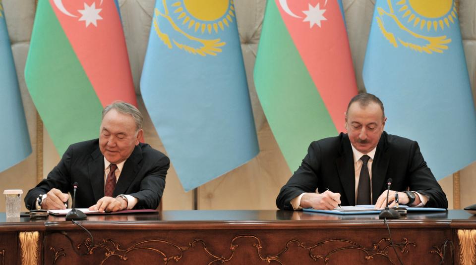 Azərbaycan-Qazaxıstan sənədləri imzalanıb