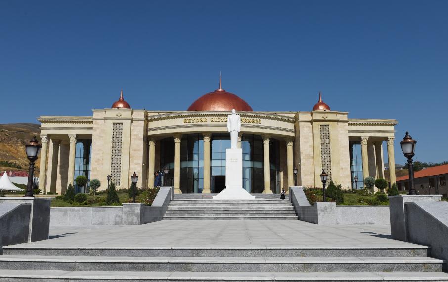 Ilham Aliyev arrived in Gadabay district for visit