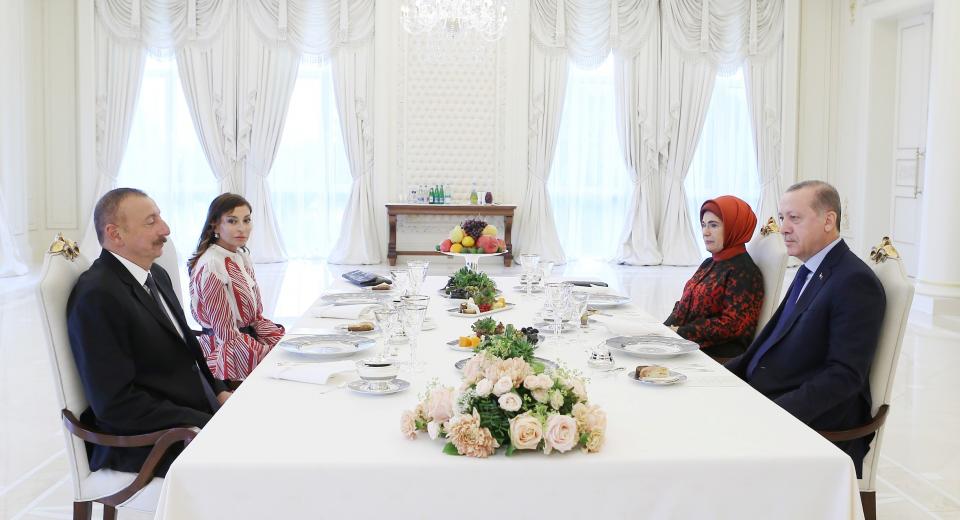 Presidents of Azerbaijan and Turkey had joint dinner