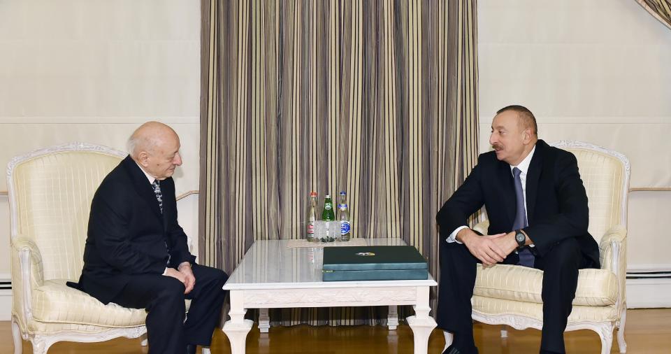 Ilham Aliyev presented "Heydar Aliyev" Order to People`s Artist Omar Eldarov