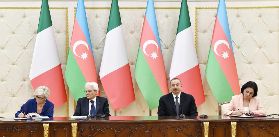 Azerbaijan, Italy signed bilateral documents