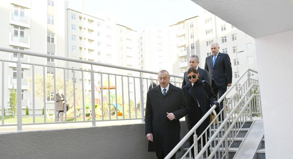 Ilham Aliyev attended opening of Yasamal residential complex of State Housing Construction Agency