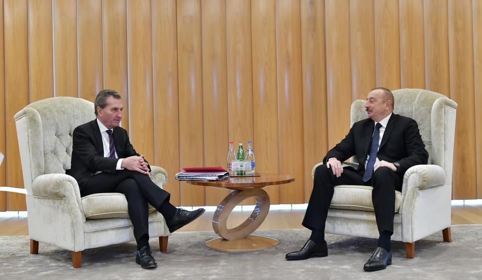 Ilham Aliyev met with European Commissioner for Budget and Human Resources