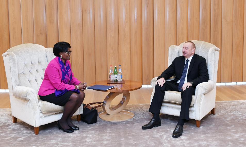 Ilham Aliyev met with World Bank Regional Director for South Caucasus