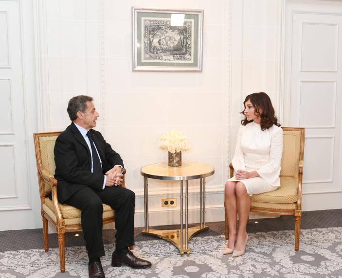 First Vice-President Mehriban Aliyeva met with former French President Nicolas Sarkozy