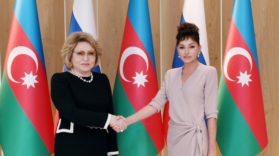 Birinci vitse-prezident Mehriban Əliyeva Rusiya Federasiya Şurasının sədri Valentina Matviyenko ilə görüşüb