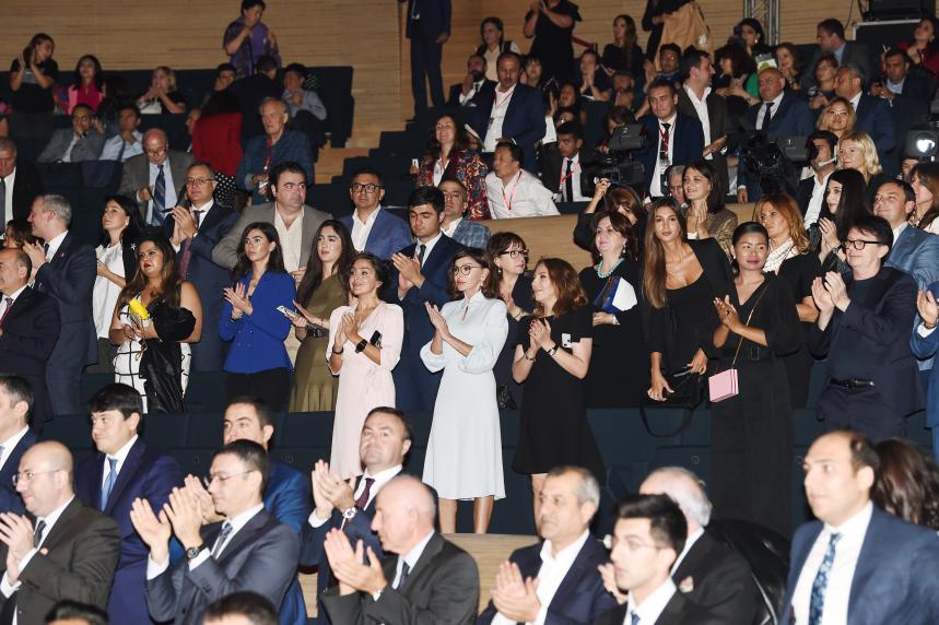 First Vice-President Mehriban Aliyeva attended closing ceremony of second Nasimi Festival of Poetry, Arts and Spirituality