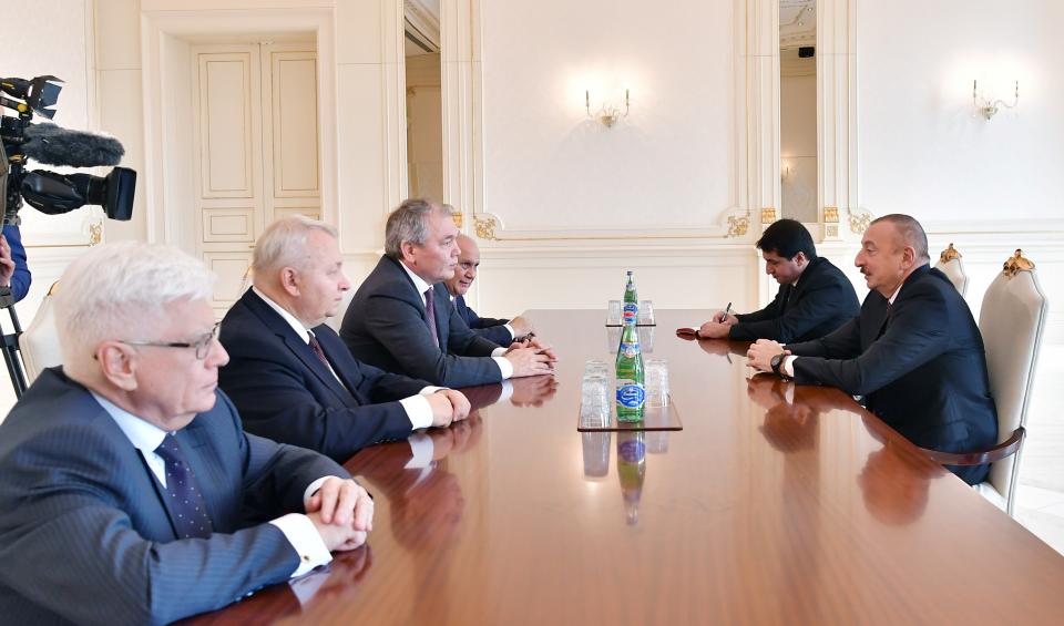 Ilham Aliyev received Russian delegation