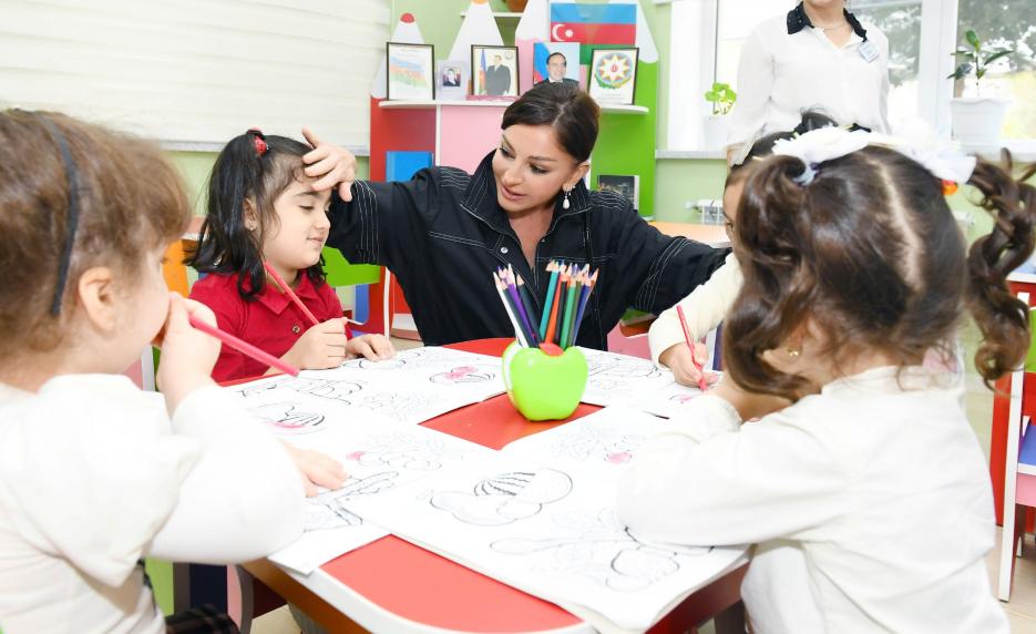 First Vice-President Mehriban Aliyeva visited orphanage-kindergarten No 64 in Narimanov district