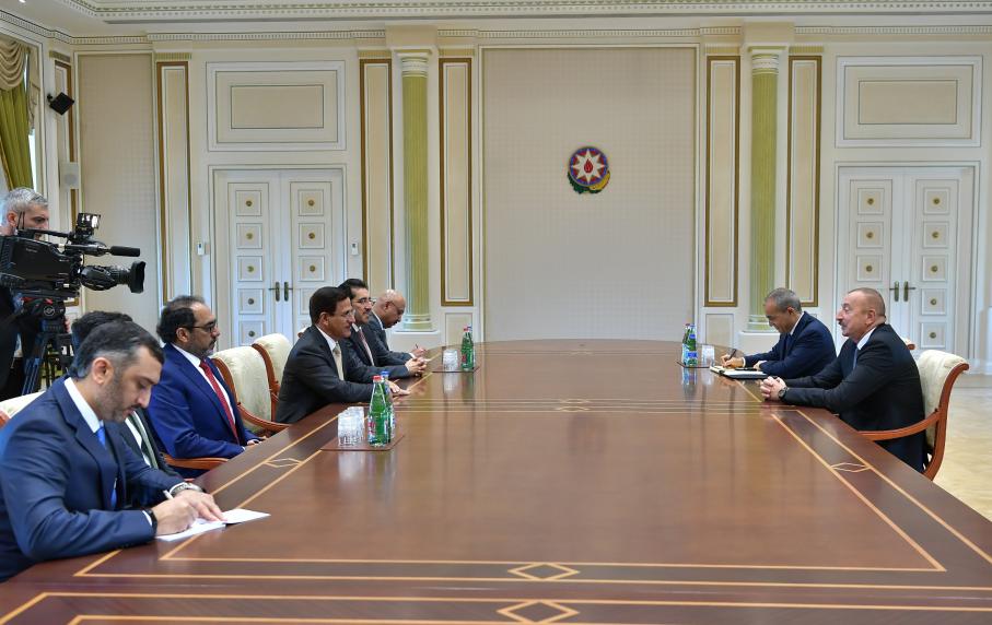 Ilham Aliyev received delegation led by UAE minister of economy