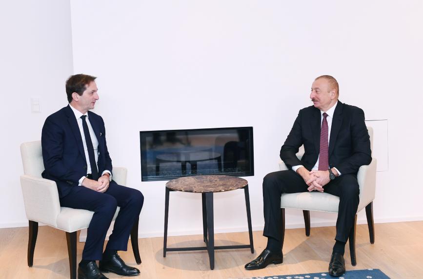 Ilham Aliyev has met with Chief Executive Officer of SUEZ Group Bertrand Camus in Davos